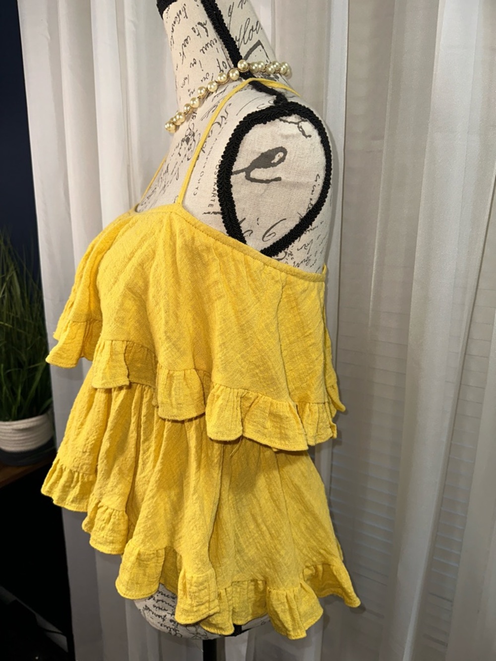 Yellow Ruffle Halter Women's Top - Picture 3 of 5